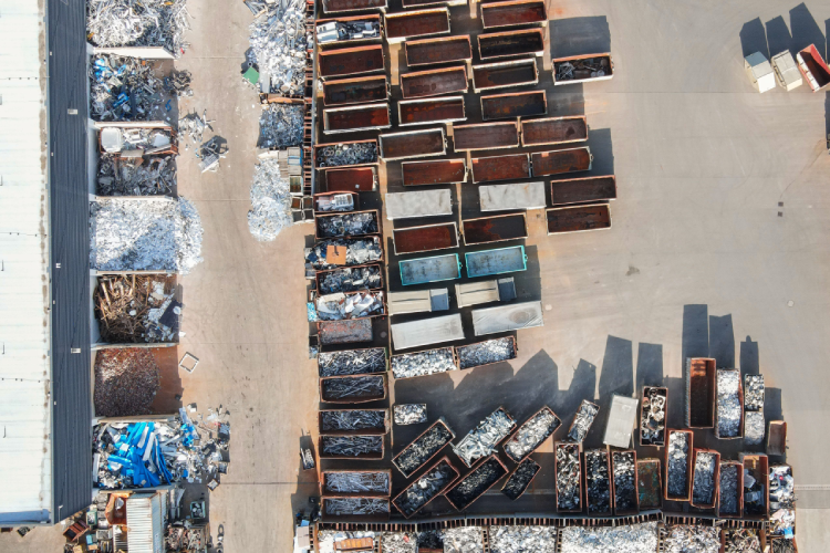 Entsorgungspartner für Recyclingbetriebe Sammelplatz